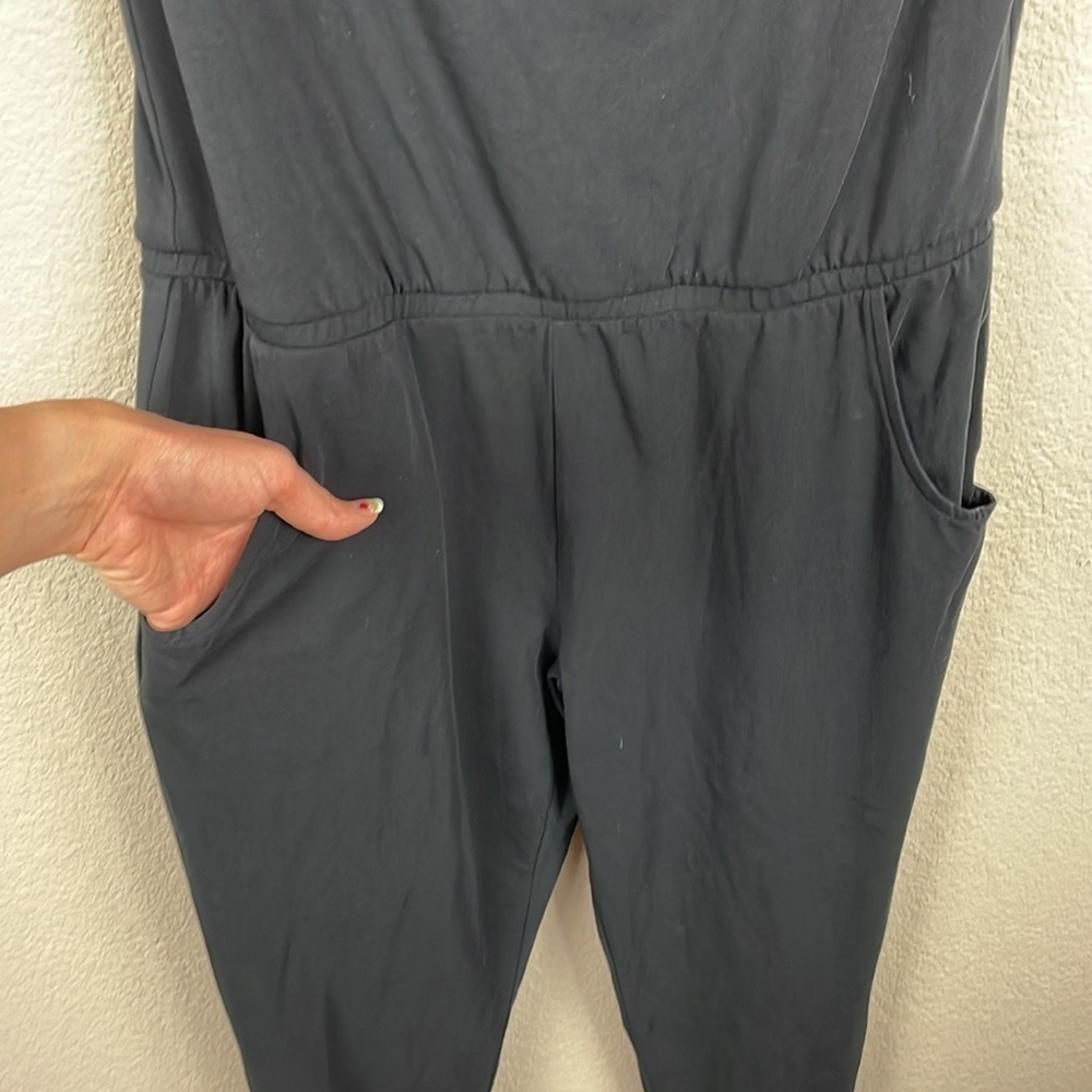 Garnet Hill Jumpsuit Easy Beach Black Lightweight Sleeveless Cowl Neck Sz 4 - Picture 4 of 11